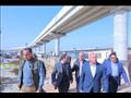 وزير النقل يتابع تنفيذ مشروع القطار المكهرب