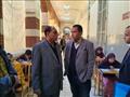 نائب رئيس جامعة يضبط حالة غش متلبسة خلال جولته بلجان امتحانات كلية الآداب