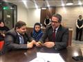 وزير الآثار يستقبل طفلاً حلم بأن يصبح عالماً للآثار