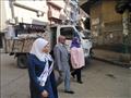 طالبات مدرسة ينظفن شوارع ملوي بالمنيا 