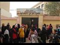 أول يوم مدرسة.. الأهالي يصطحبون أبنائهم  (9)