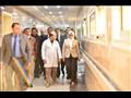 زيارة مفاجئة لوزيرة الصحة إلى مستشفى هوليوبوليس (2)