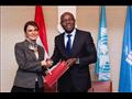 وزيرة الاستثمار خلال توقيعها الاتفاقية مع صندوق الإيفاد (4)