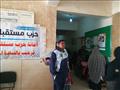 بالصور.. فحص وعلاج 177  مواطنا  في قافلة جانية بقرية القصر بواحة الداخلة بالوادي الجديد (4)