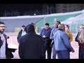 وفد الكاف خلال تفقده استاد بورسعيد٤_1