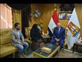 محافظ الوادي الجديد يكرم الأم المثالية علي مستوي المحافظة1