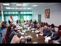 اجتماع محافظ القليوبية مع القيادات التنفيذية
