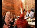 -محافظ أسوان يستمع لمشكلات المواطنين