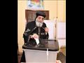 البابا تواضروس يدلي بصوته في الاستفتاء على التعديلات الدستورية (5)