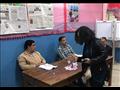 إقبال المواطنين للإدلاء بأصواتهم بلجنة المدرسة القومية بالزمالك (3)