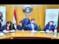 خلال توقيع عقد مشروع "تشغيل الشباب في مصر: إيجاد س