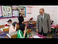 وكيل وزارة التربية والتعليم خلال جولته٤_1
