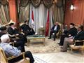 محافظ بورسعيد خلال استقباله وفد من الكنيسة2