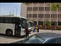 وسائل نقل جماعي لأعضاء هيئة التدريس والطلاب بسبب الحر (3)