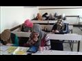 طلاب أولى ثانوي يؤدون امتحان الرياضيات (4)