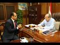 محافظ كفر الشيخ مع رئيس فرع التامين الصحي