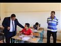 وكيل تعليم الوادي الجديد يتفقد لجان امتحانات الشهادة الإعدادية   (4)