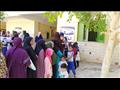 فحص وعلاج 642 مواطنا بواحة الفرافرة (2)