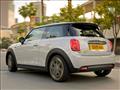 ميني Cooper SE موديل 2020