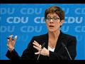 وزيرة الدفاع الألمانية  أنيجريت كرامب-كارنباور    