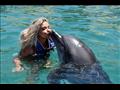 مادلين مطر مع دولفين أثناء عطلتها في تركيا  (6)