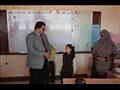 وكيل الوزارة خلال زيارته للمدرسة  (11)