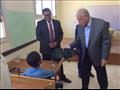 زيارة المحافظ لمدارس مدينة نويبع  (2)