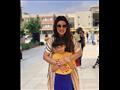 اسما شريف منير  وابنتها