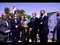 محافظ أسيوط يشهد اصطفاف معدات المخلفات الصلبة ويضع حجر أساس محطة وسيطة بديروط 