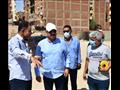 محافظ أسوان فى جولة بمنطقة امتداد العقاد