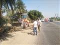 رفع مخلفات وتجميل طريق الوادي الجديد بالأقصر