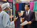 نائب محافظ قنا يتفقد المنتجات المشاركة في معرض تراثنا