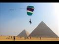  مهرجان القفز بالمظلات في الأهرامات