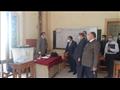 رئيس لجنة انتخابات النواب بأسيوط يتفقد المقار الانتخابية