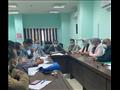 اجتماع بمستشفى أسوان الجامعى