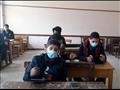 طلاب لأداء الاختبار التجريبي بدمياط