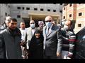 محافظ قنا يوجه بتوفير سيارة لنقل مُسنة للمستشفى