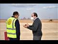 السيسي يتفقد مشروعات الشبكة القومية للطرق