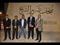 أعضاء شعبة السياحة داخل متحف شرم الشيخ