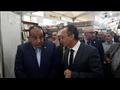 رئيس هيئة الكتاب مع السكرتير العام المساعد