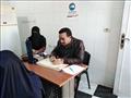 الكشف وصرف العلاج لـ52 مواطنًا في عيادة طبية مجانية بقرية الراشدة بواحة الداخلة  (2)
