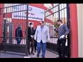 محافظ أسيوط يتفقد تعقيم مبنى خزان مياه غرب 
