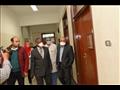 رئيس جامعة أسيوط يتفقد تجهيزات مستشفى العزل 