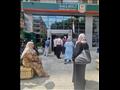 زحام أمام البنك الأهلي