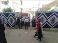زحام أمام إحدى لجان الثانوية العامة بالقليوبية