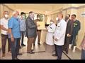 جولة الوزير المحافظ على المستشفيات وتكريم الاطقم الطبية