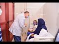 محافظ أسيوط يتفقد مستشفيات الايمان العام والشاملة لتهنئة المرضى بالعيد