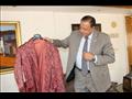 أمين الأعلى للثقافة يهدي مقتنيات والده إلى القومي للمسرح