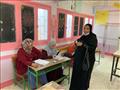 توافد السيدات على اللجان الانتخابية