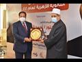 أبوالعينين يُكرم أوائل الثانوية الأزهرية 